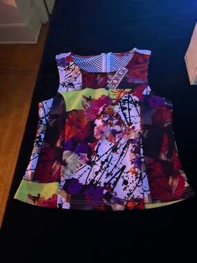 Bongo shirt size large new with tags